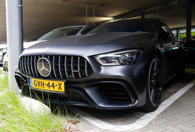 Mercedes-AMG GT 63 S X290
