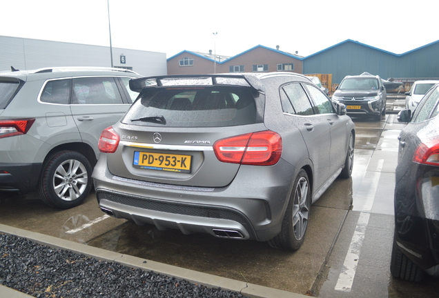 Mercedes-Benz GLA 45 AMG X156