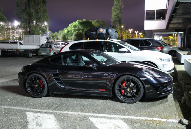 Porsche 718 Cayman GTS