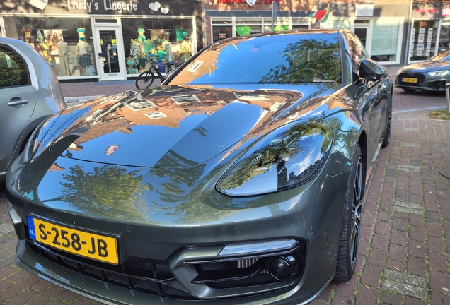 Porsche 971 Panamera Turbo S E-Hybrid MkII