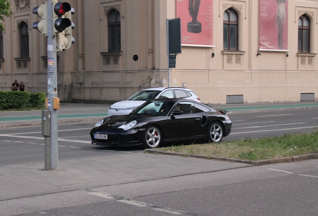 Porsche 996 Turbo