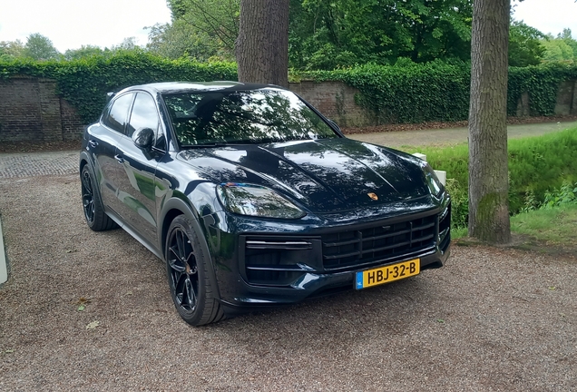 Porsche Cayenne Coupé Turbo E-Hybrid