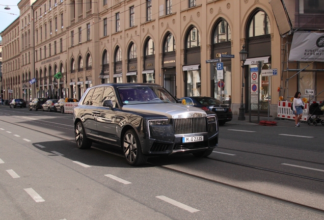 Rolls-Royce Cullinan Series II