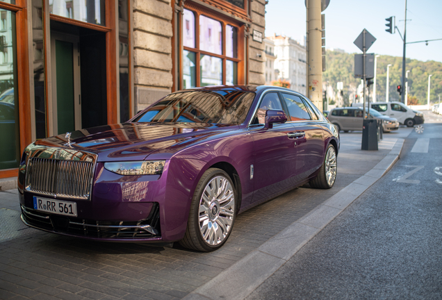 Rolls-Royce Ghost EWB Series II 2025
