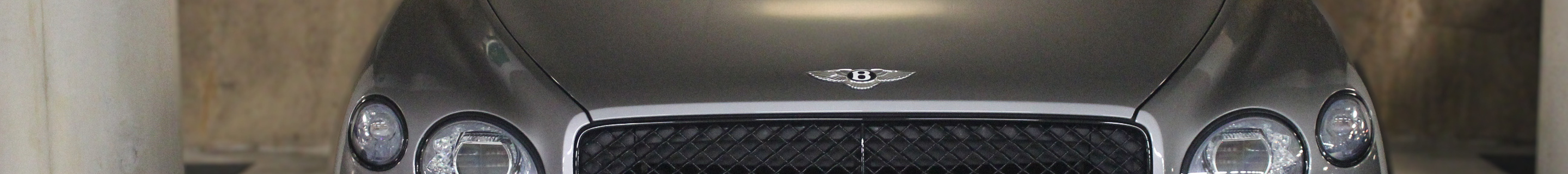 Bentley Bentayga V8 2021
