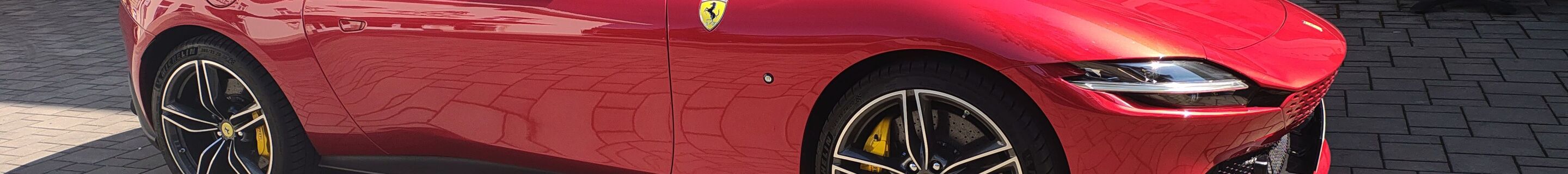 Ferrari Roma Spider