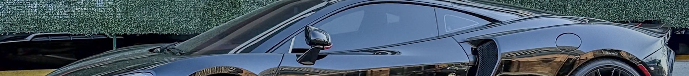 McLaren GT