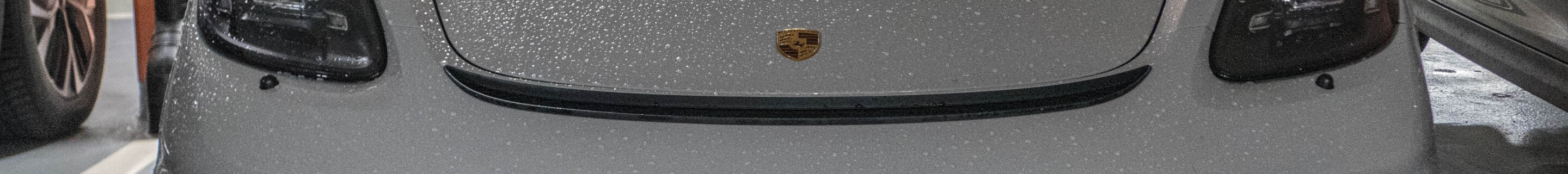 Porsche 718 Cayman GT4