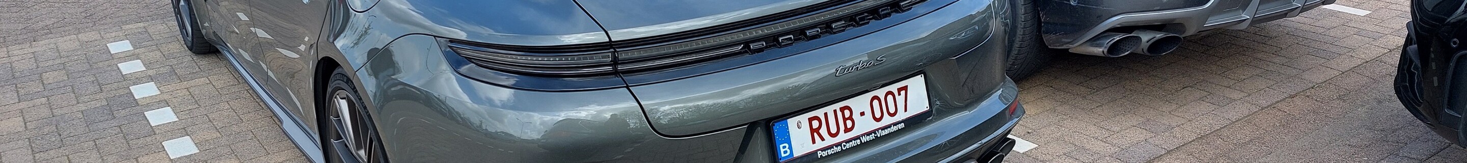 Porsche 972 Panamera Turbo S E-Hybrid