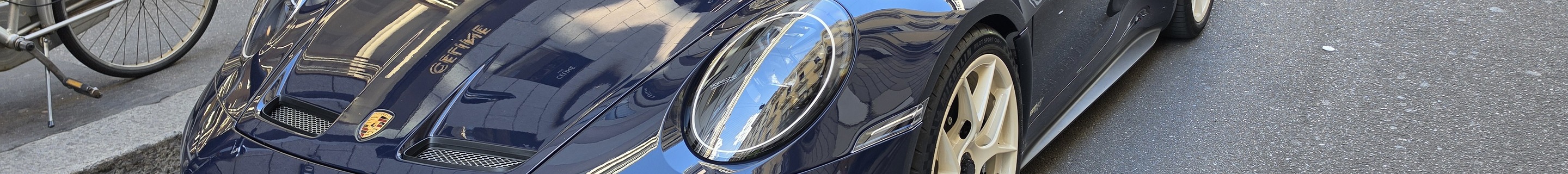 Porsche 992 S/T