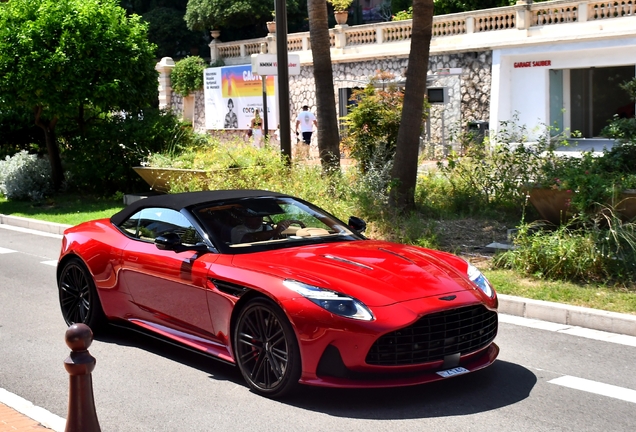 Aston Martin DB12 Volante
