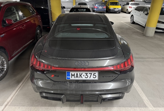 Audi RS E-Tron GT 2025