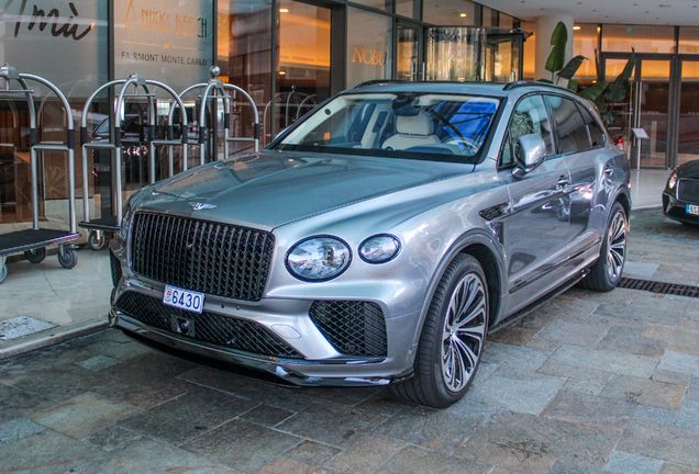 Bentley Bentayga Azure 2024