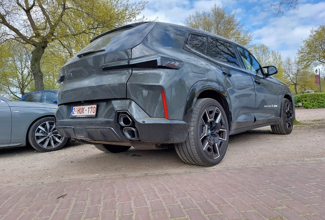 BMW XM G09