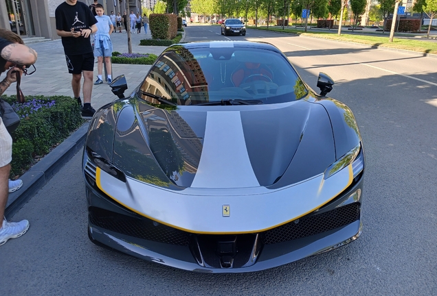 Ferrari SF90 Spider