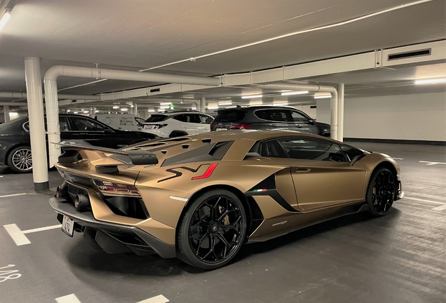 Lamborghini Aventador LP770-4 SVJ