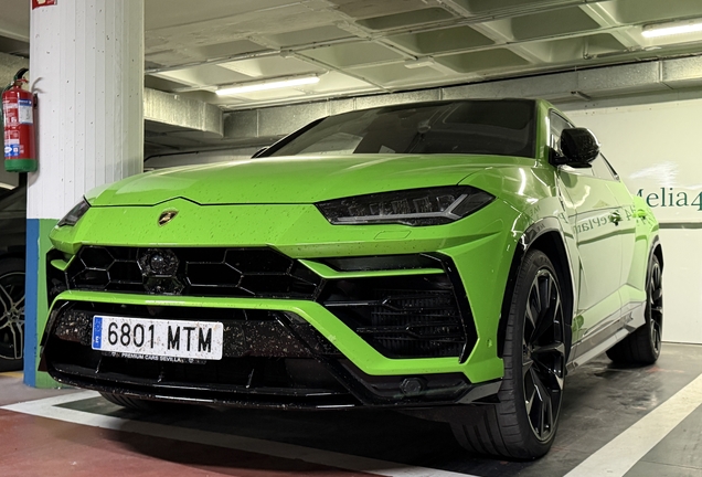 Lamborghini Urus
