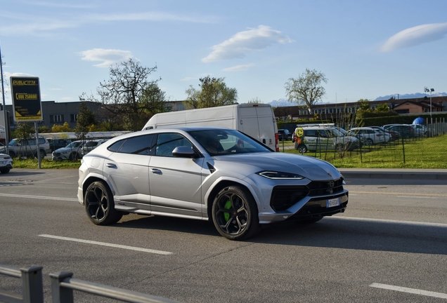 Lamborghini Urus SE