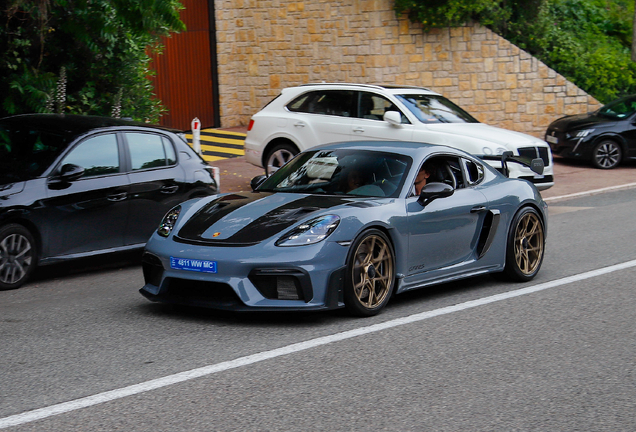 Porsche 718 Cayman GT4 RS Weissach Package