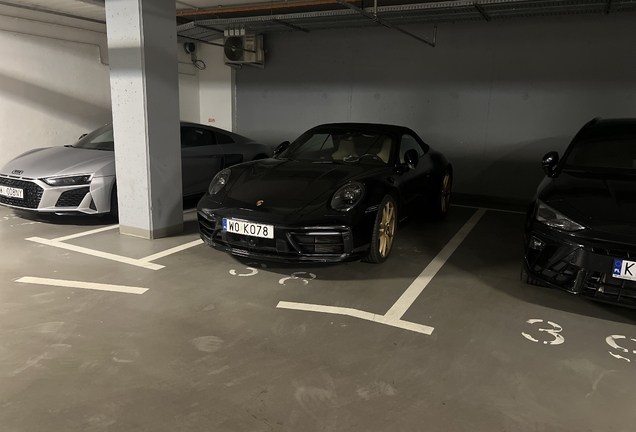 Porsche 992 Carrera 4S Cabriolet MkI