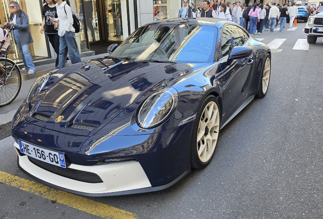 Porsche 992 S/T