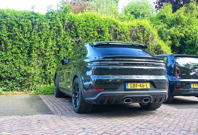 Porsche Cayenne Coupé Turbo E-Hybrid