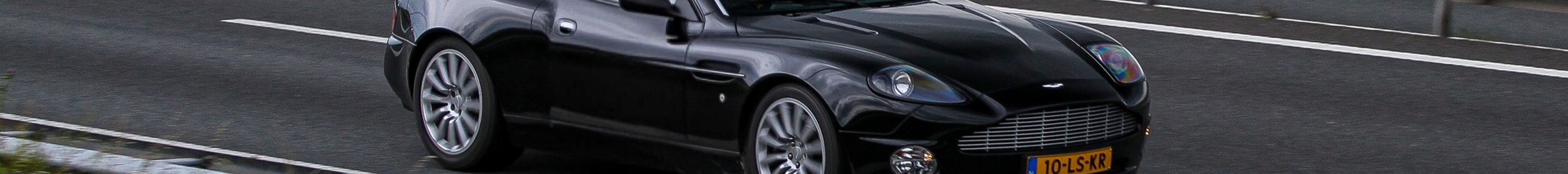 Aston Martin Vanquish