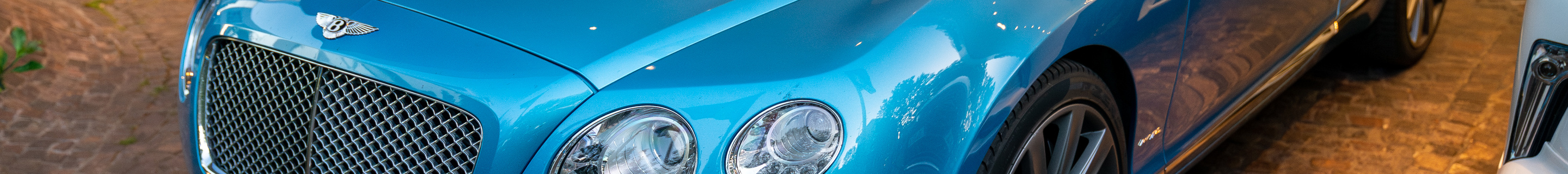 Bentley Continental GTC 2012