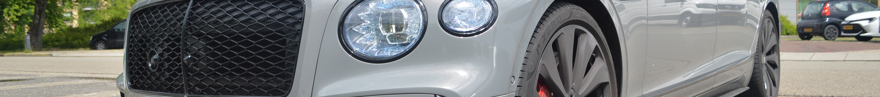 Bentley Flying Spur 2025 Black Edition