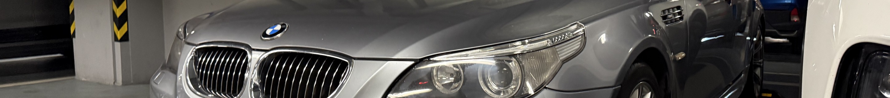BMW M5 E60 2005