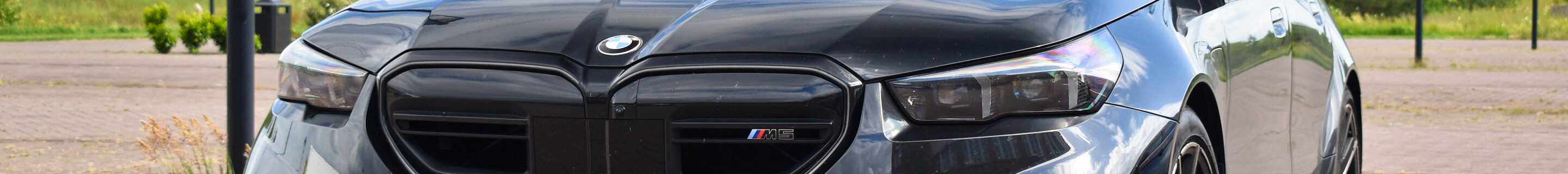 BMW M5 G90