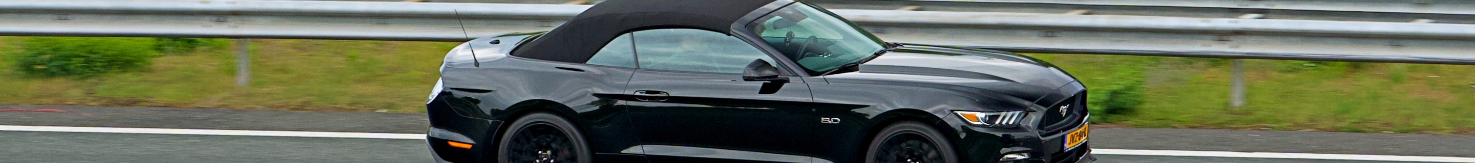 Ford Mustang GT Convertible 2018