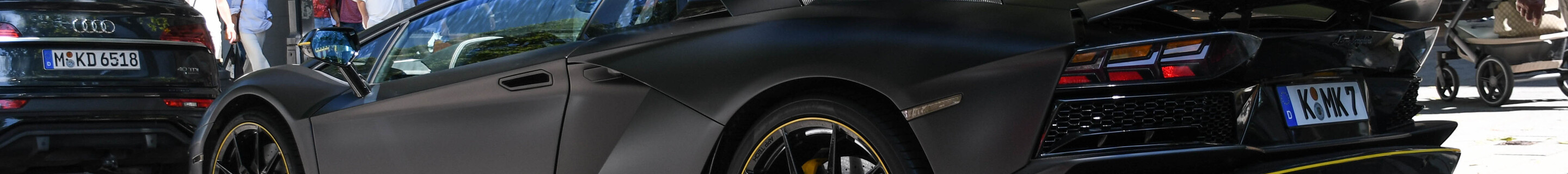 Lamborghini Aventador S LP740-4