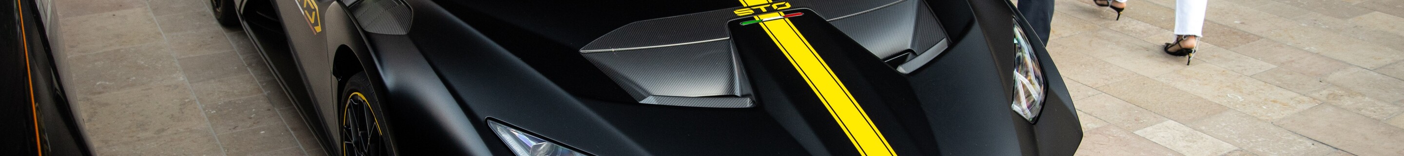 Lamborghini Huracán LP640-2 STO