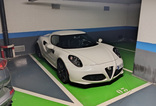 Alfa Romeo 4C Coupé