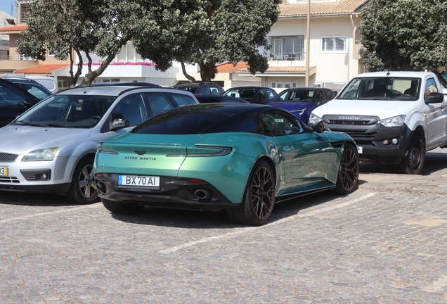 Aston Martin DB12