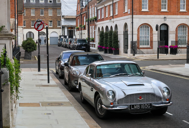 Aston Martin DB6 Superleggera