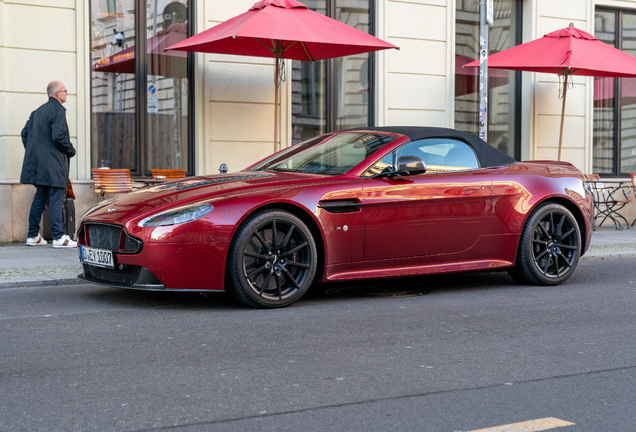 Aston Martin V12 Vantage S Roadster