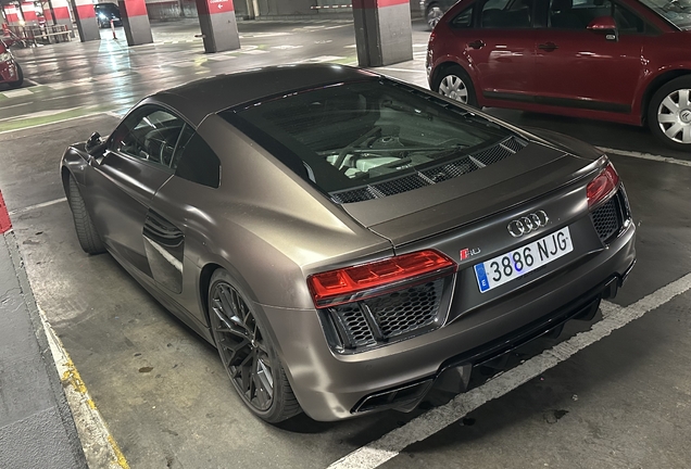 Audi R8 V10 2015
