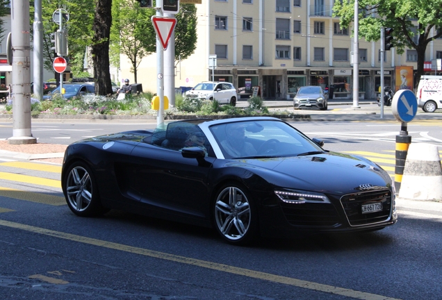 Audi R8 V8 Spyder 2013