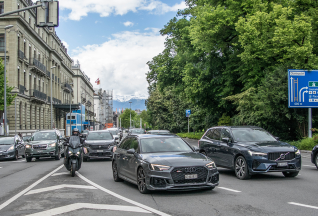 Audi RS4 Avant B9