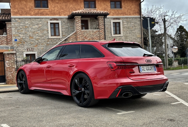 Audi RS6 Avant C8