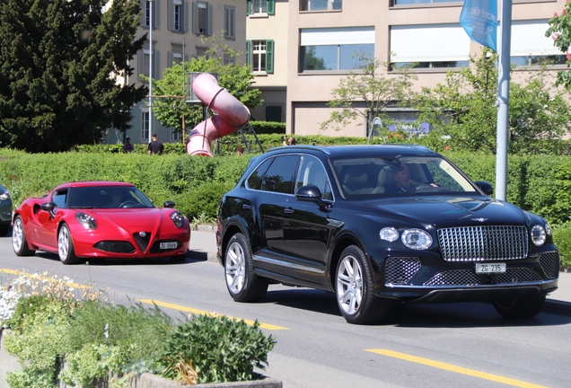 Bentley Bentayga Azure 2024