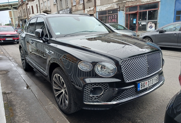 Bentley Bentayga V8 2021
