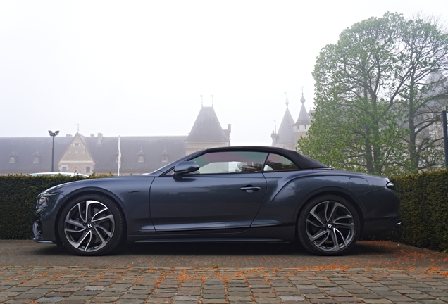 Bentley Continental GTC Speed 2025