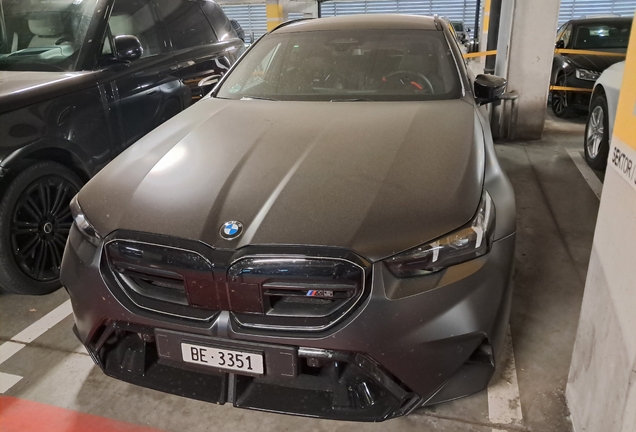 BMW M5 G90