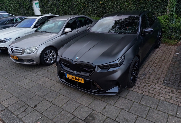 BMW M5 G90