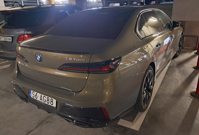 BMW M760e xDrive