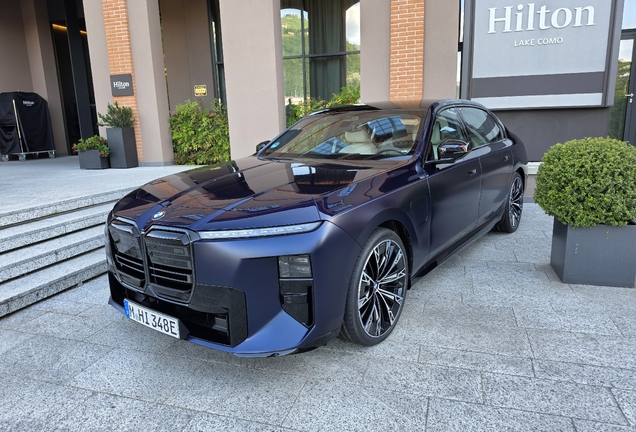 BMW M760e XDrive G70 2026