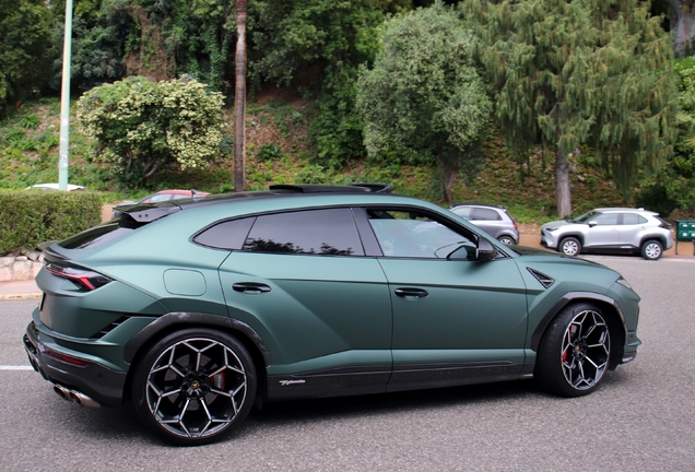 Lamborghini Urus Performante